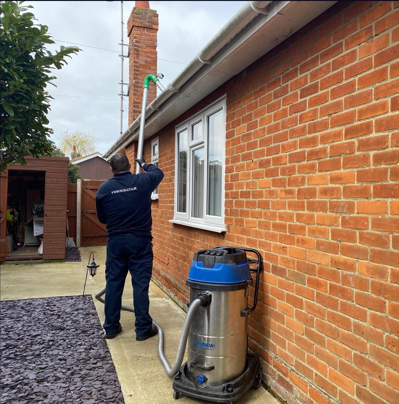 Gutter Cleaning & Maintenance